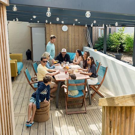 Ted Surf House Bed & Breakfast Капбретон Екстериор снимка