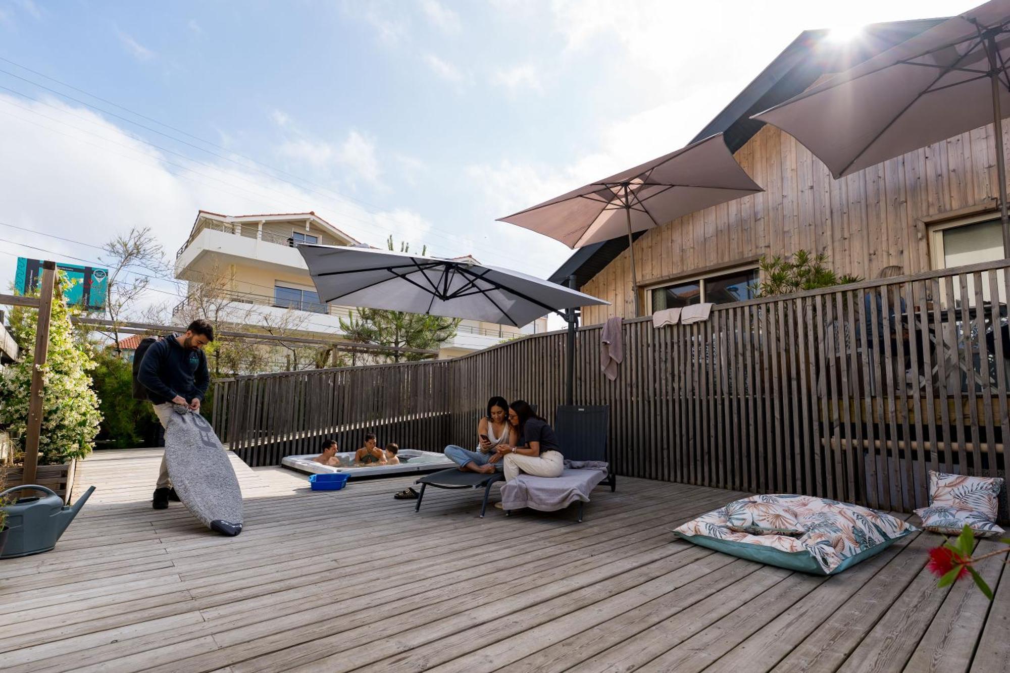 Ted Surf House Bed & Breakfast Капбретон Екстериор снимка