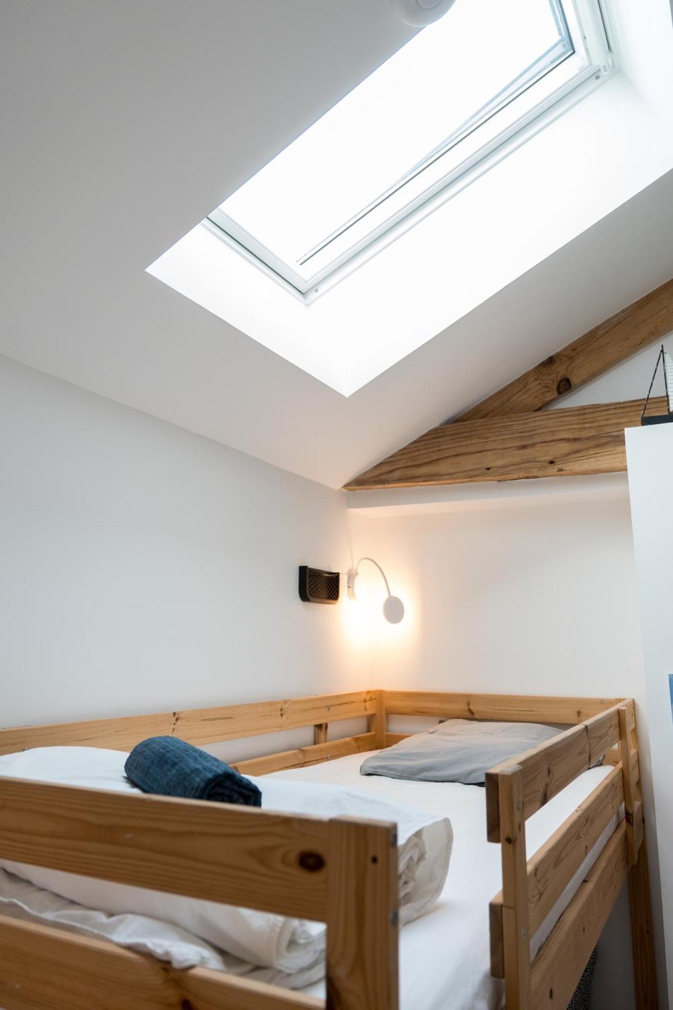 Ted Surf House Bed & Breakfast Капбретон Екстериор снимка
